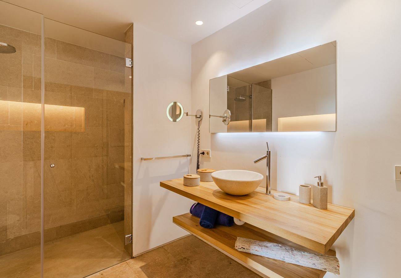 Villa en Colònia de Sant Jordi - Villa Cabrera Casa vacacional con vistas al mar y piscina en Colònia de Sant Jordi, Mallorca