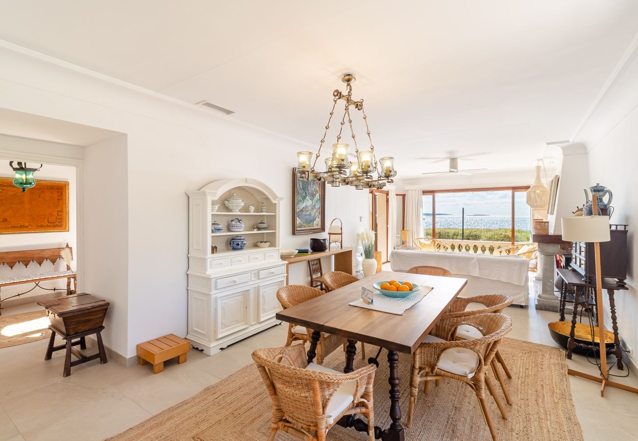 Villa en Colònia de Sant Jordi - Villa Cabrera Casa vacacional con vistas al mar y piscina en Colònia de Sant Jordi, Mallorca