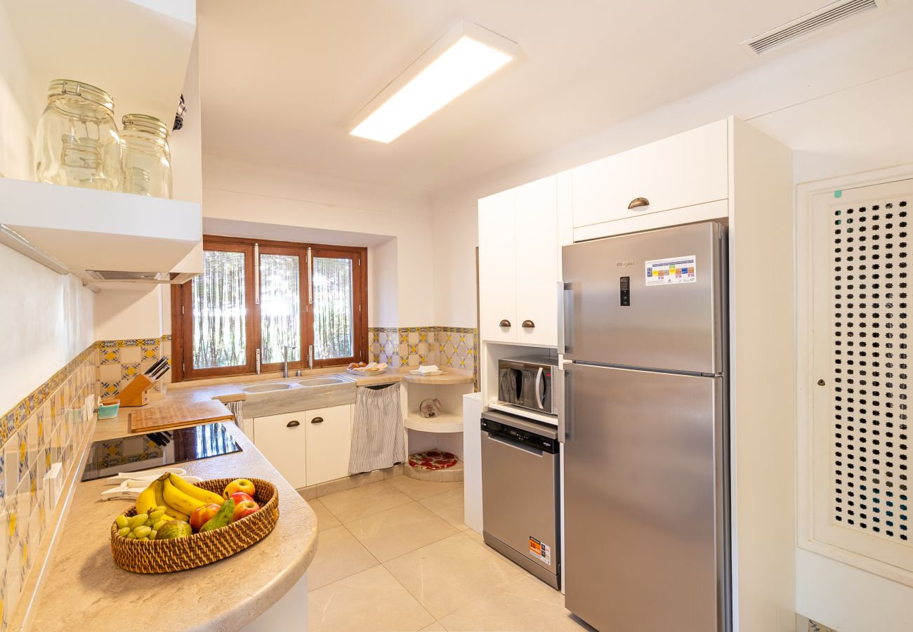 Villa en Colònia de Sant Jordi - Villa Cabrera Casa vacacional con vistas al mar y piscina en Colònia de Sant Jordi, Mallorca