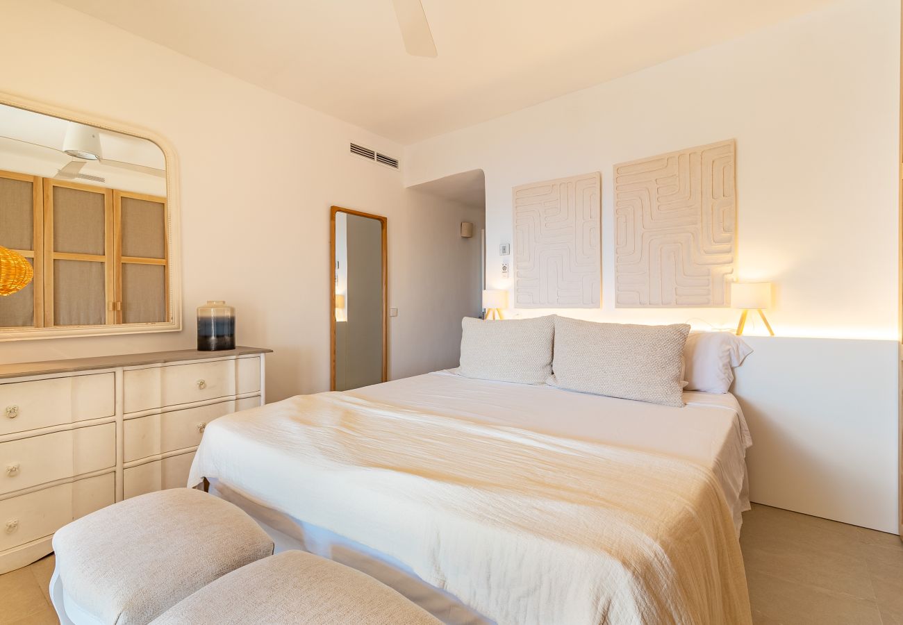 Villa en Colònia de Sant Jordi - Villa Cabrera Casa vacacional con vistas al mar y piscina en Colònia de Sant Jordi, Mallorca