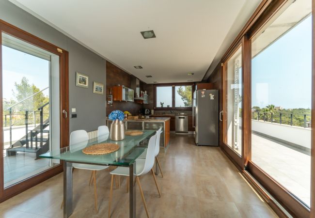 Villa en Palma - Villa Genova Villa en las montañas de Genova con vistas al mar y cerca de la ciudad y la playa Villa en Palma - Villa Genova Villa en las montañas de Genova con vistas al mar y cerca de la ciudad y la playa