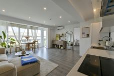 Piso en Palma  - Renovated 3-Bedroom Apartment for Sale in Santa Catalina, Palma