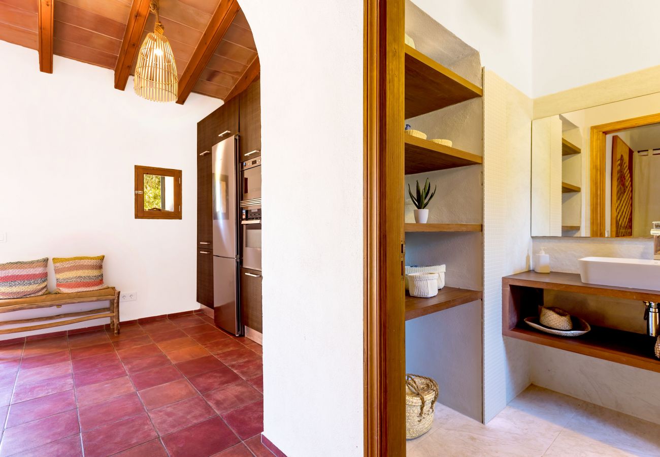 House in Santanyi - Casa Munch >> A taste of nature and silence with a private pool 