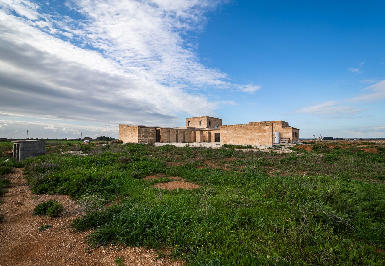 Country house in Campos - Finca Campo Sol Modern Finca in Campos with Pool for Long Term Rental in Mallorca