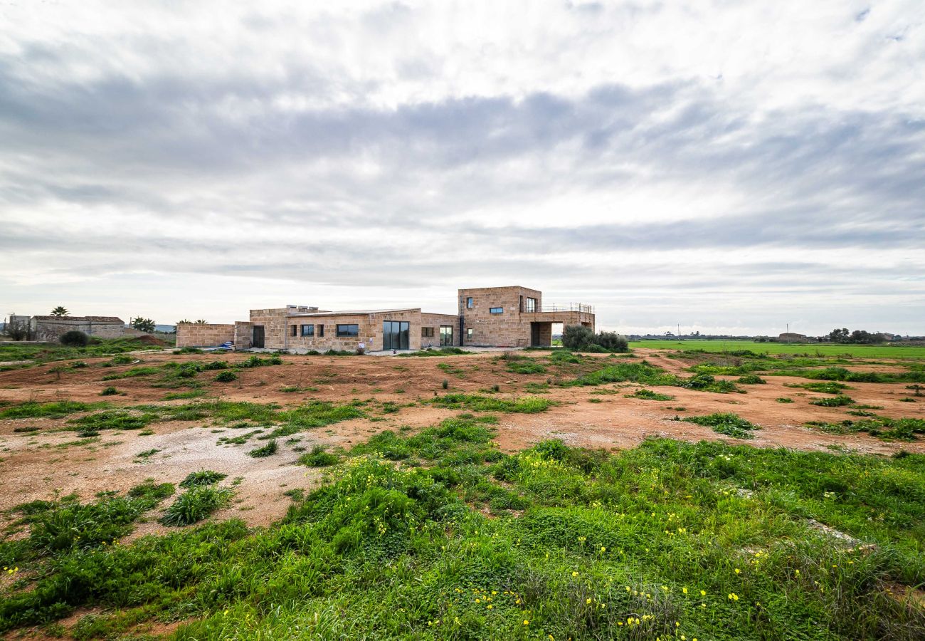 Country house in Campos - Finca Campo Sol Modern Finca in Campos with Pool for Long Term Rental in Mallorca