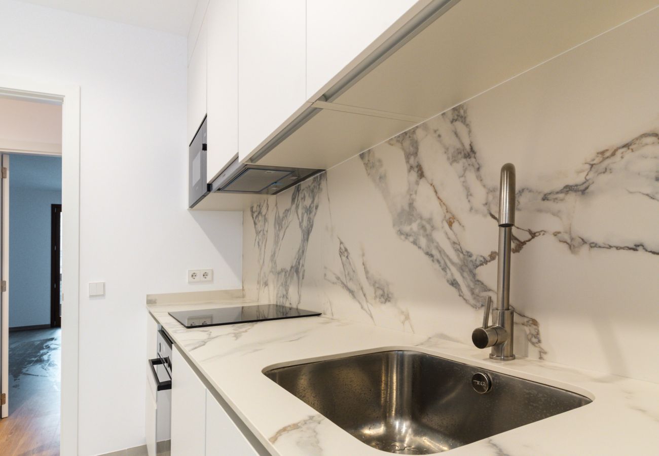 Flat in Palma  - Modern Apartment for Long-Term Rent in Palma with 3 Bedrooms and Terrace