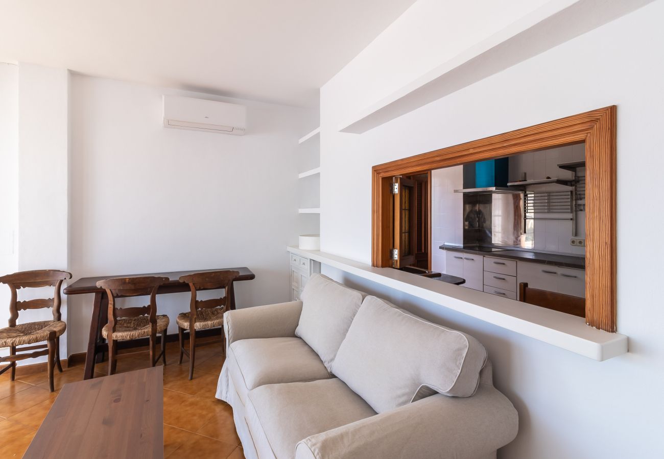 Flat in Cala Figuera - Long Term Rental in Cala Figuera Apartment with Private Pool and Garden in Mallorca