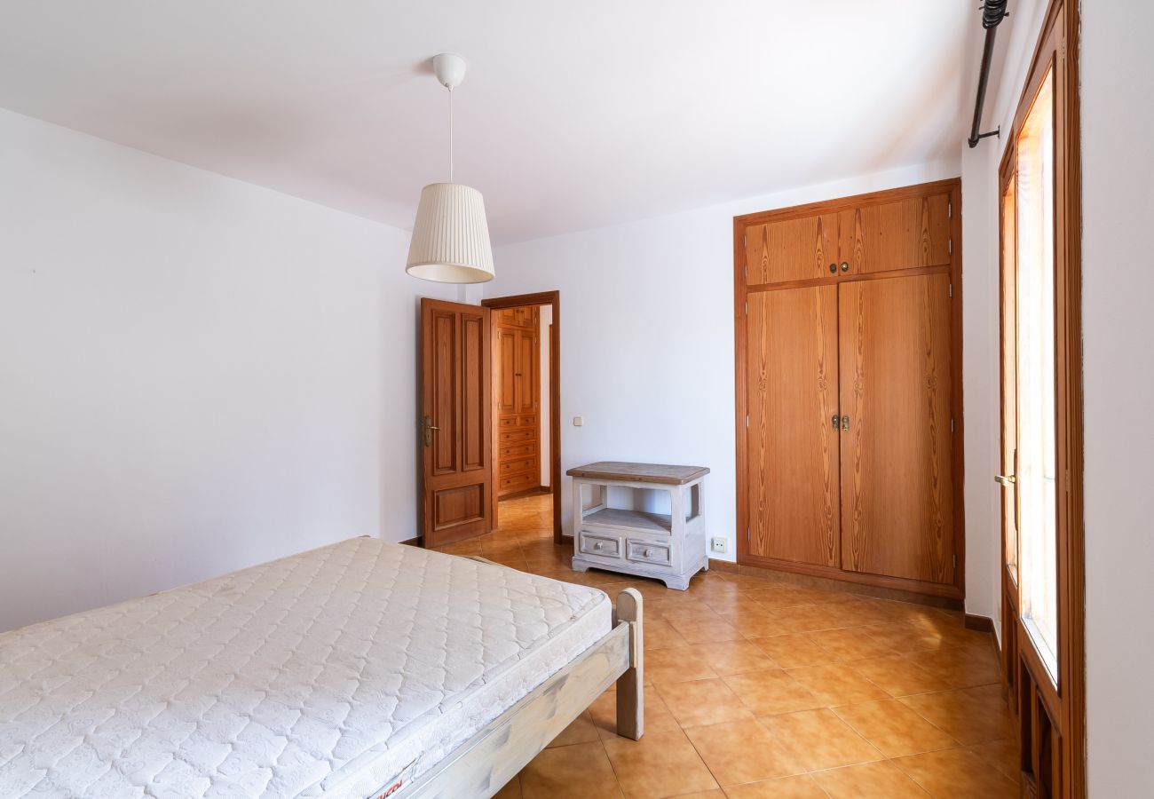 Flat in Cala Figuera - Long Term Rental in Cala Figuera Apartment with Private Pool and Garden in Mallorca