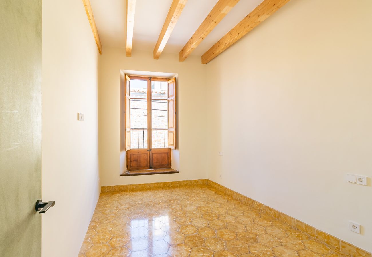 Semi-detached house in Santanyi - Renovated Apartment for Long-Term Rent in Santanyí