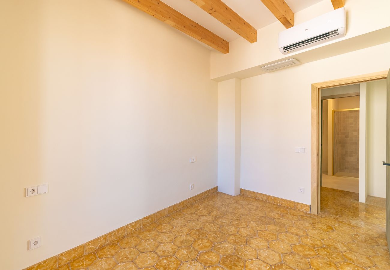 Semi-detached house in Santanyi - Renovated Apartment for Long-Term Rent in Santanyí