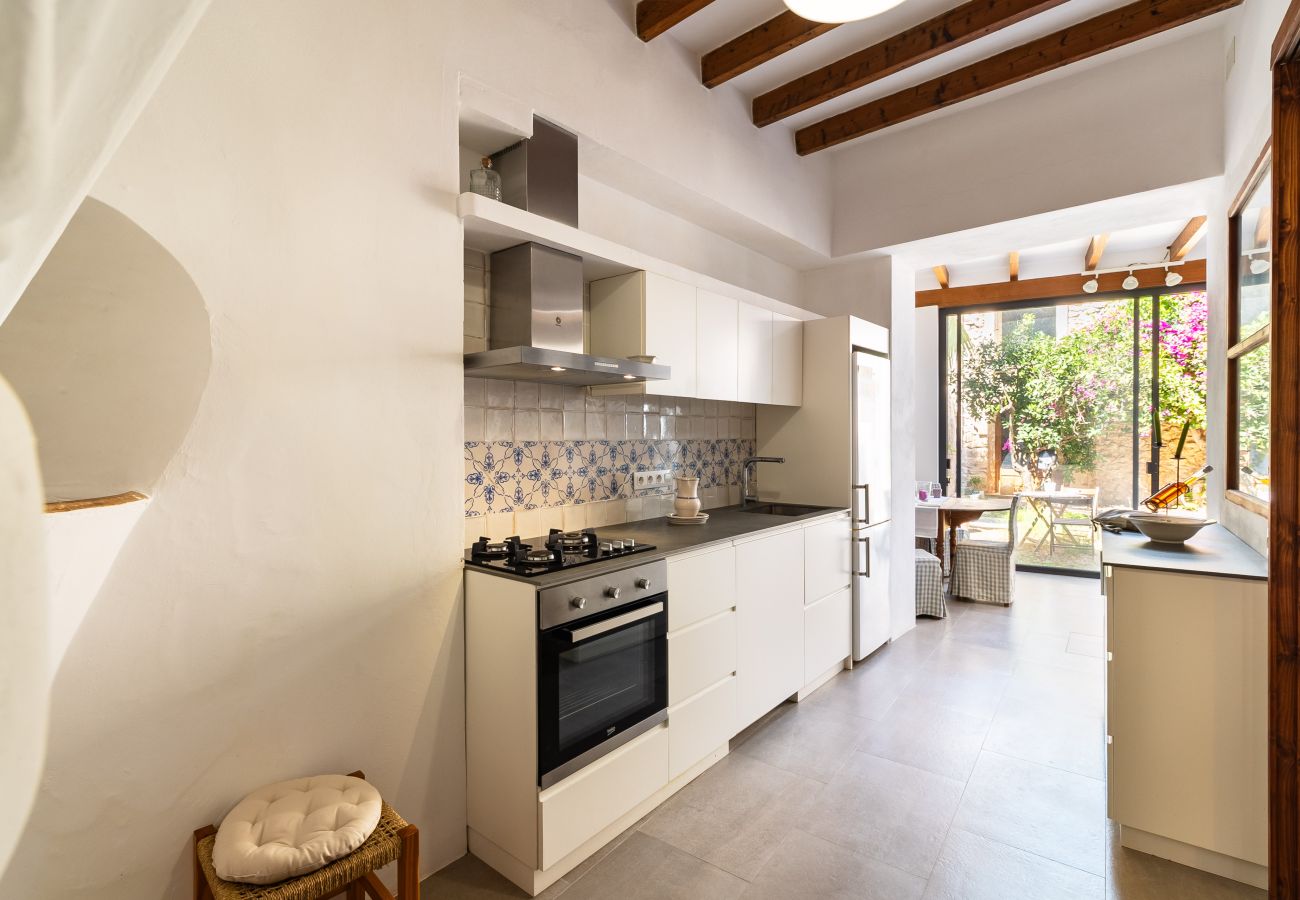 Flat in Petra - Village House in Petra for Long-Term Rent
