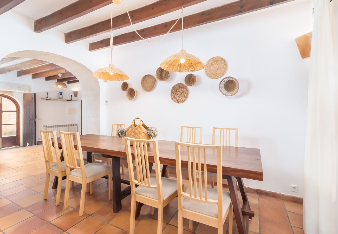 Country house in Santanyi - Finca Can Nin idyllic holiday house with large pool in Santanyí