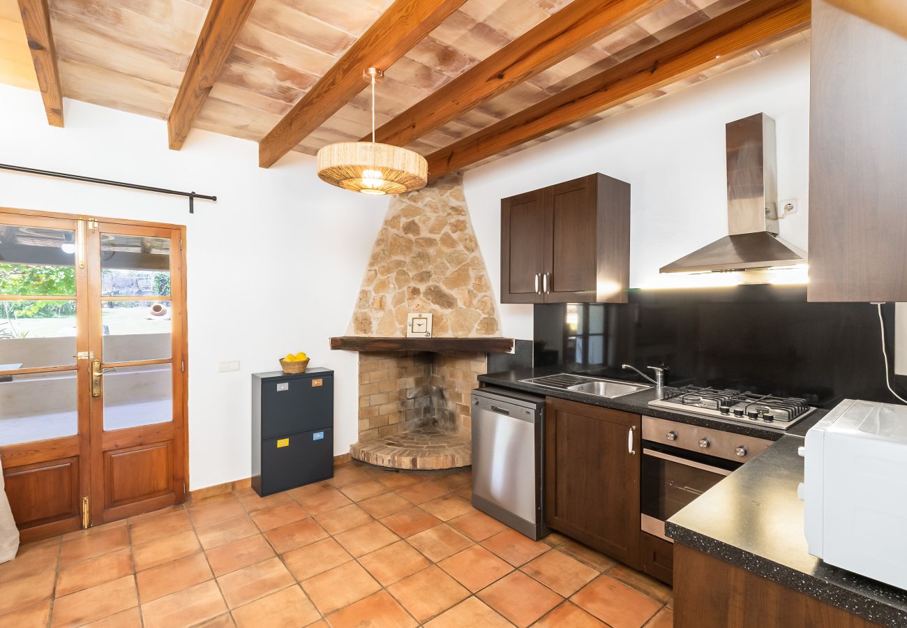 Country house in Santanyi - Finca Can Nin idyllic holiday house with large pool in Santanyí