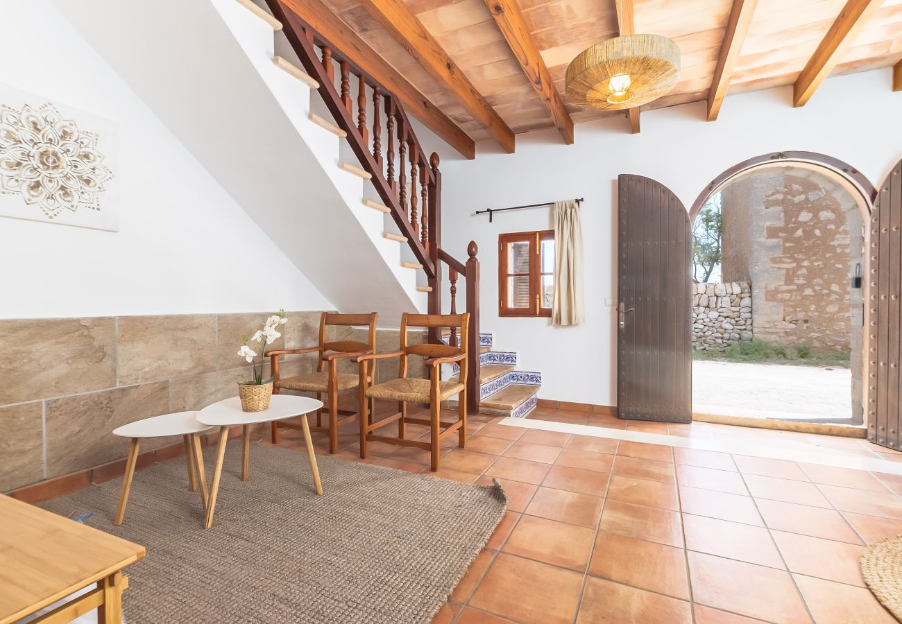 Country house in Santanyi - Finca Can Nin idyllic holiday house with large pool in Santanyí