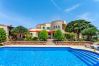 Country house in Santanyi - Finca Ses Mires 5-bedroom holiday house with pool, sea views and walking distance to the beach in Santanyí Country house in Santanyi - Finca Ses Mires 5-bedroom holiday house with pool, sea views and walking distance to the beach in Santanyí