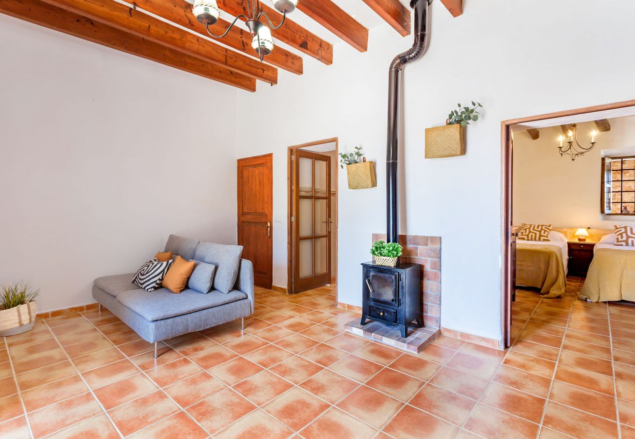 Country house in Santanyi - Casa Antigua » traditional country house with swimming pool in a quiet location