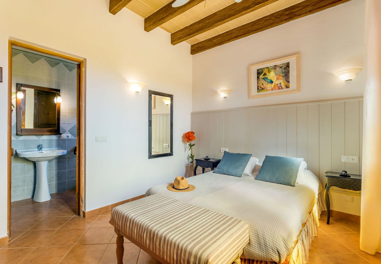 Country house in Porto Petro - Finca Domingo »beautiful traditional finca in calm location, walking distance to the beach