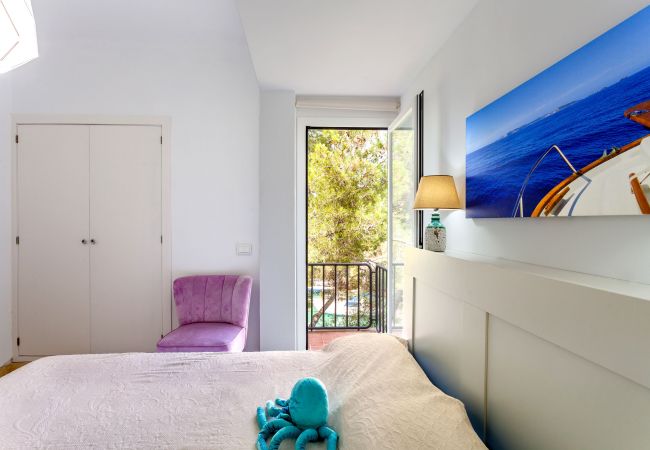 Apartment in Cala Figuera - Harbour View 1 Holiday Apartment by the Sea in a Lively Fishing Village in Cala Figuera Apartment in Cala Figuera - Harbour View 1 Holiday Apartment by the Sea in a Lively Fishing Village in Cala Figuera