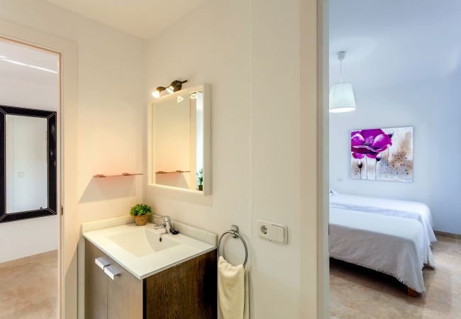 Apartment in Cala Figuera - Harbour View 1 Holiday Apartment by the Sea in a Lively Fishing Village in Cala Figuera Apartment in Cala Figuera - Harbour View 1 Holiday Apartment by the Sea in a Lively Fishing Village in Cala Figuera