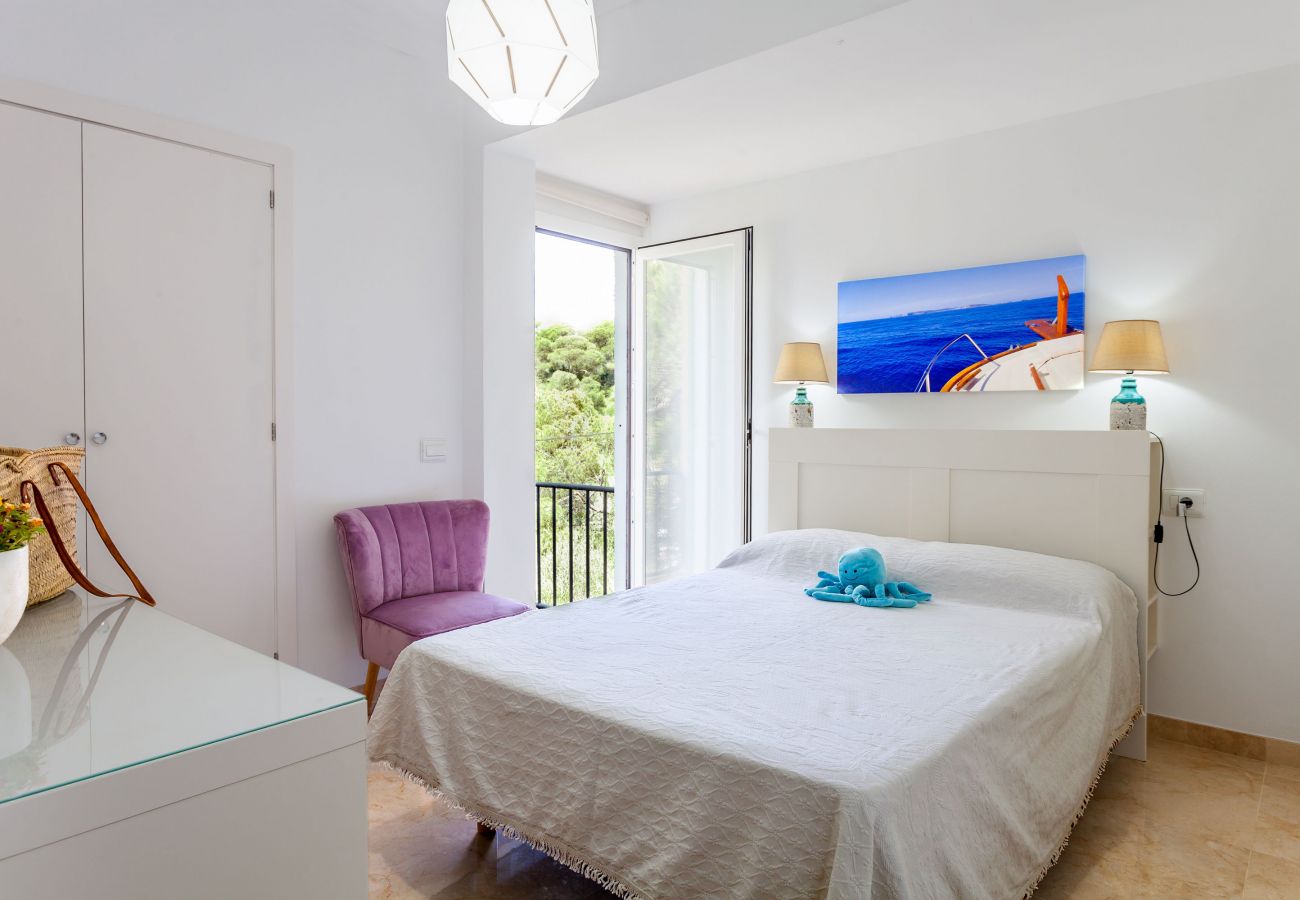 Apartment in Cala Figuera - Harbour view 1 » in a vivid fisher village and just a few steps from the sea