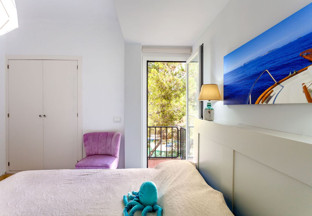 Apartment in Cala Figuera - Harbour view 1 » in a vivid fisher village and just a few steps from the sea
