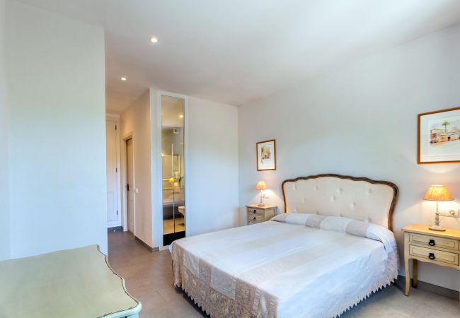 Apartment in Cala Figuera - Harbour View 2 Holiday Apartment by the Sea in a Lively Fishing Village in Cala Figuera Apartment in Cala Figuera - Harbour View 2 Holiday Apartment by the Sea in a Lively Fishing Village in Cala Figuera