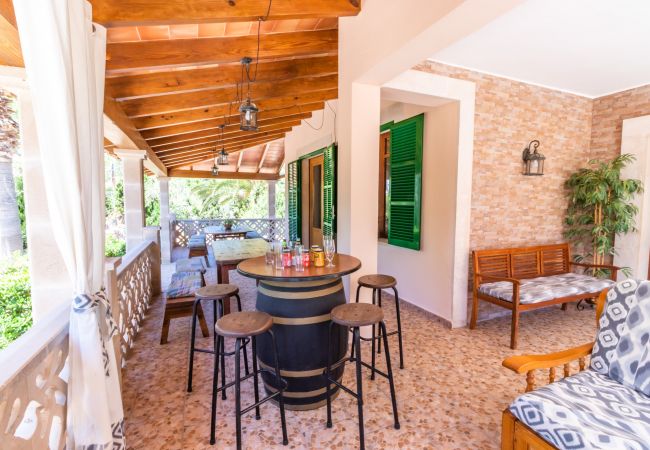 Chalet in Santanyi - Casa Aurora large seaside holiday house with private pool near the beach in Cala Santanyí Chalet in Santanyi - Casa Aurora large seaside holiday house with private pool near the beach in Cala Santanyí