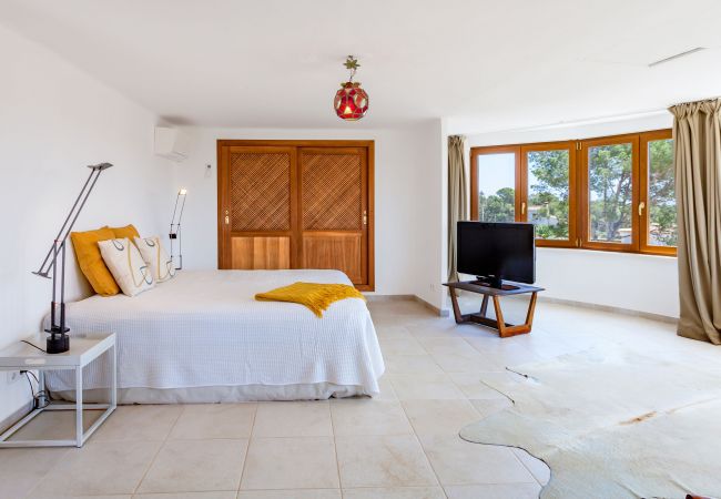 House in Santanyi - Villa Redonda holiday house with pool within walking distance to the beach in Cala Santanyi  House in Santanyi - Villa Redonda holiday house with pool within walking distance to the beach in Cala Santanyi