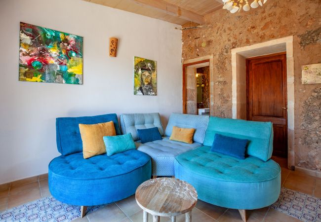 Country house in Campos - Finca Diez Grados Mas Mallorcan finca with pool in the quiet countryside of Campos Country house in Campos - Finca Diez Grados Mas Mallorcan finca with pool in the quiet countryside of Campos