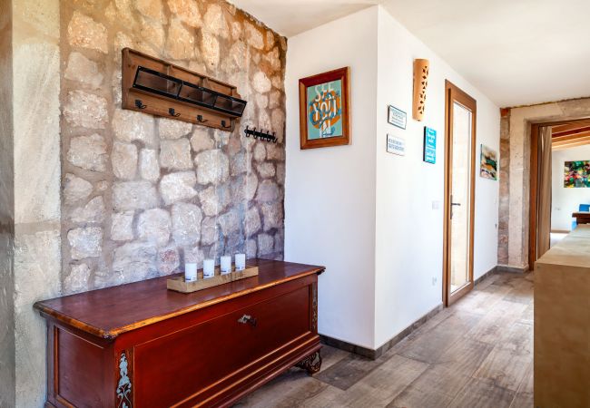 Country house in Campos - Finca Diez Grados Mas Mallorcan finca with pool in the quiet countryside of Campos Country house in Campos - Finca Diez Grados Mas Mallorcan finca with pool in the quiet countryside of Campos
