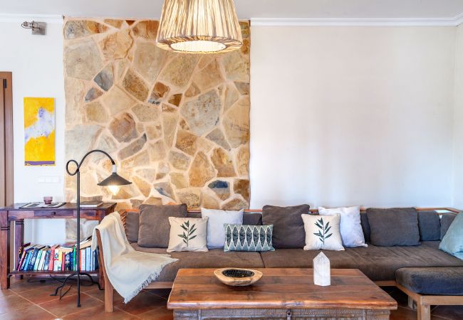 Country house in Campos - Finca Diez Grados Mas Mallorcan finca with pool in the quiet countryside of Campos Country house in Campos - Finca Diez Grados Mas Mallorcan finca with pool in the quiet countryside of Campos