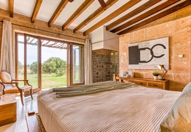 Country house in Campos - Son Coranta stylish holiday house with pool in a quiet and natural setting in Campos Country house in Campos - Son Coranta stylish holiday house with pool in a quiet and natural setting in Campos