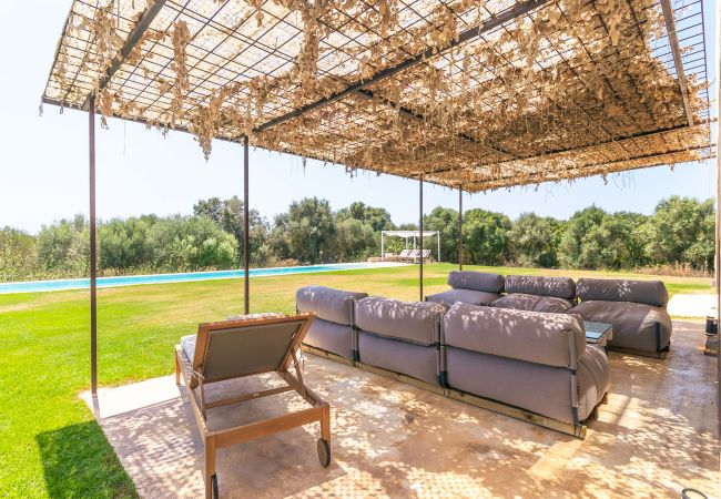 Country house in Campos - Son Coranta stylish holiday house with pool in a quiet and natural setting in Campos Country house in Campos - Son Coranta stylish holiday house with pool in a quiet and natural setting in Campos