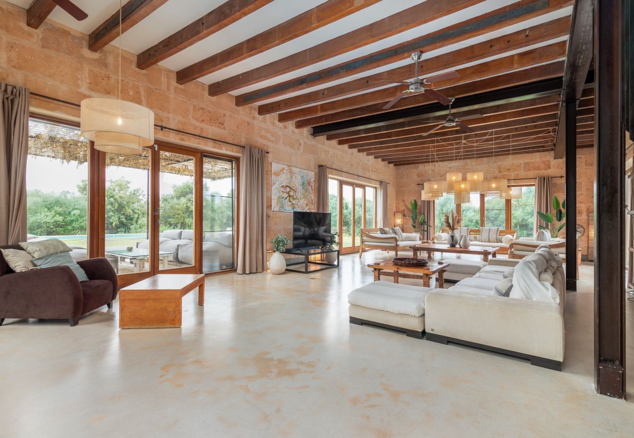 Country house in Campos - Son Coranta stylish holiday house with pool in a quiet and natural setting in Campos