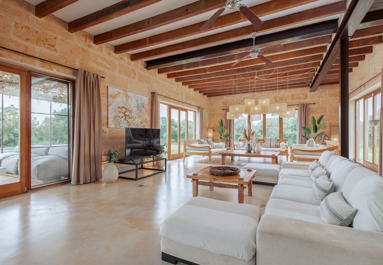 Country house in Campos - Son Coranta stylish holiday house with pool in a quiet and natural setting in Campos