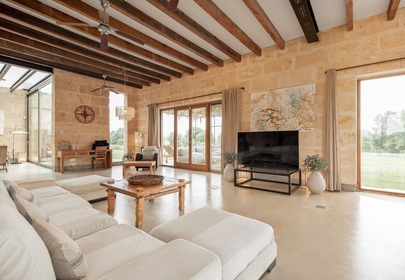 Country house in Campos - Son Coranta stylish holiday house with pool in a quiet and natural setting in Campos