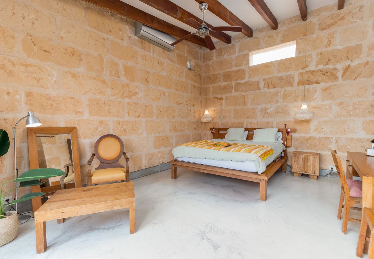Country house in Campos - Son Coranta stylish holiday house with pool in a quiet and natural setting in Campos