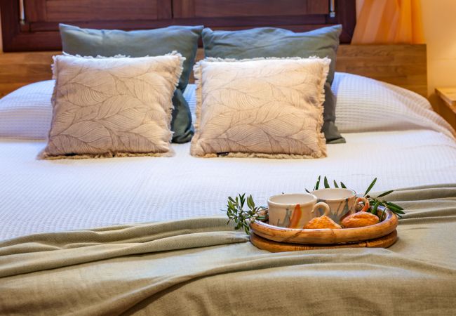 Country house in Cala Figuera - Can Molino Holiday home with heated pool in peaceful surroundings near Santanyí, close to the beach Country house in Cala Figuera - Can Molino Holiday home with heated pool in peaceful surroundings near Santanyí, close to the beach