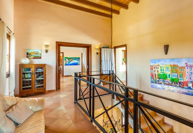 Country house in Cala Figuera - Can Molino Holiday home with heated pool in peaceful surroundings near Santanyí, close to the beach Country house in Cala Figuera - Can Molino Holiday home with heated pool in peaceful surroundings near Santanyí, close to the beach