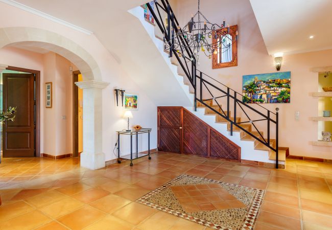 Country house in Cala Figuera - Can Molino Holiday home with heated pool in peaceful surroundings near Santanyí, close to the beach Country house in Cala Figuera - Can Molino Holiday home with heated pool in peaceful surroundings near Santanyí, close to the beach