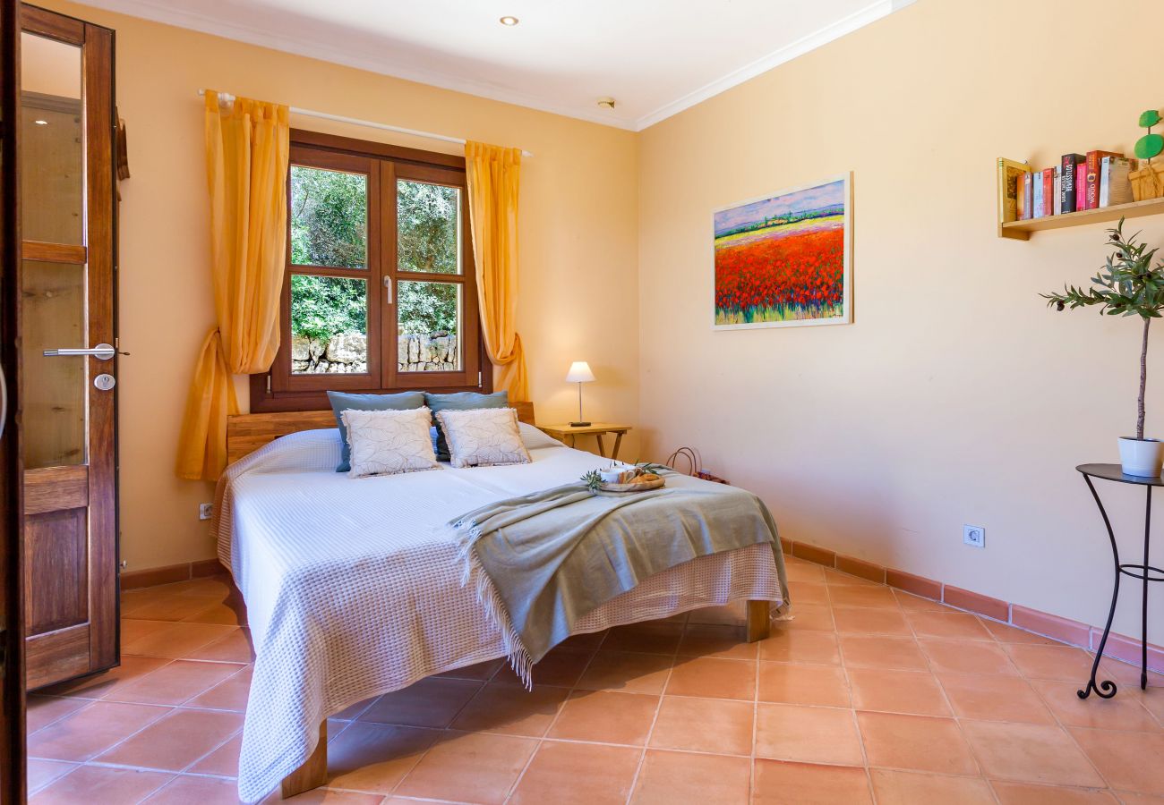 Country house in Cala Figuera - Can Molino finca with pool in quiet surroundings Santanyi, close to the beach 