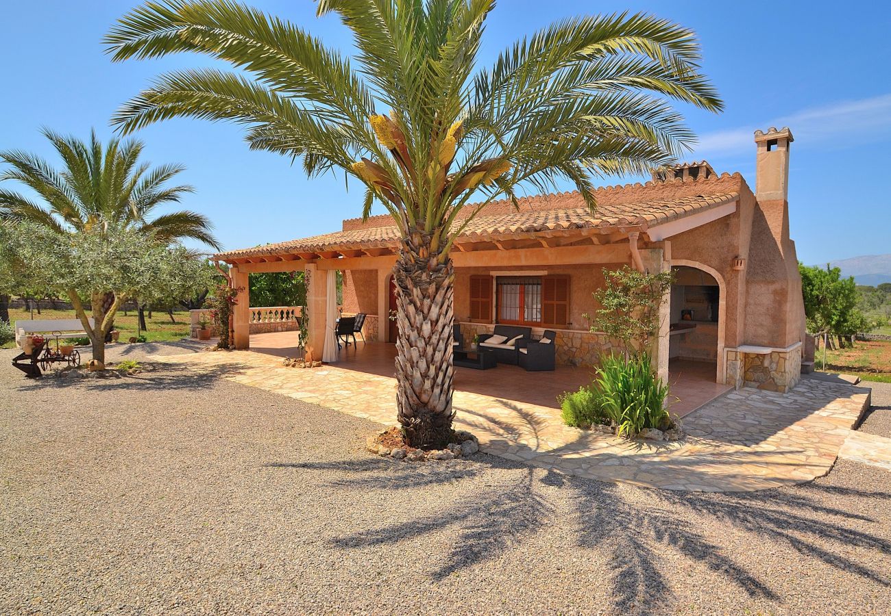 Country house in Santa Margalida - Sa Caseta de Son Morro 230 magnificent finca with private pool, terrace and air-conditioning