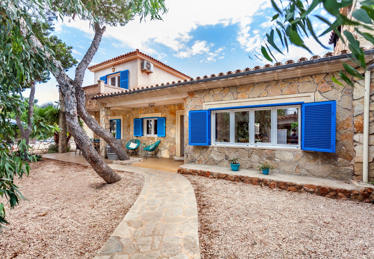 Villa in Santanyi - Villa Azul holiday house with private pool at Cala Llombards