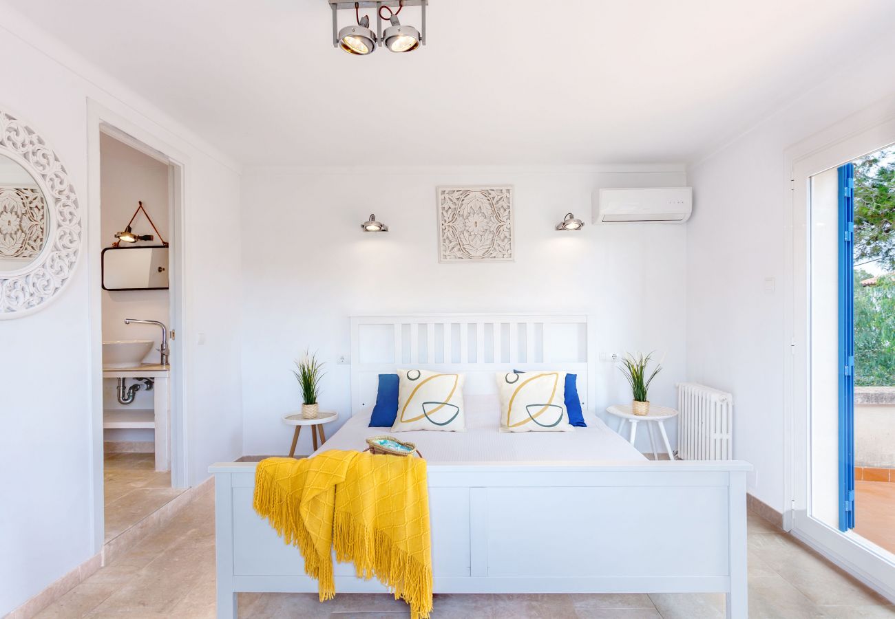 Villa in Santanyi - Villa Azul holiday house with private pool at Cala Llombards