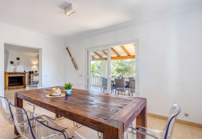 Villa in Cala Santanyi - Villa Escaletas holiday house just 600 m from Cala Santanyí beach with pool and air conditioning Villa in Cala Santanyi - Villa Escaletas holiday house just 600 m from Cala Santanyí beach with pool and air conditioning