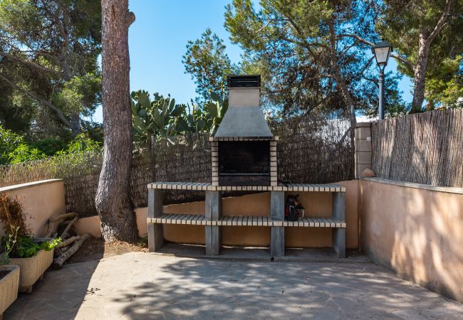 Villa in Cala Santanyi - Villa Escaletas holiday house just 600 m from Cala Santanyí beach with pool and air conditioning Villa in Cala Santanyi - Villa Escaletas holiday house just 600 m from Cala Santanyí beach with pool and air conditioning