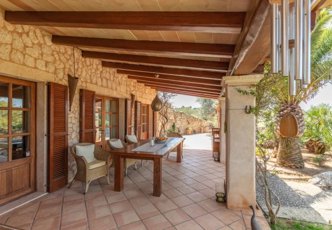 Country house in Santanyi - Finca Aries Mallorcan style finca for monthly rentals in Santanyi Country house in Santanyi - Finca Aries Mallorcan style finca for monthly rentals in Santanyi