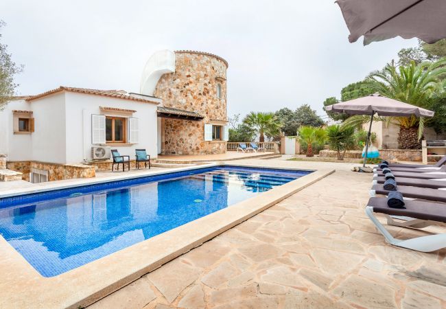  in Cala Santanyi - Villa Torre Mar » villa with swimming pool only 100 m from the beach, free WIFI