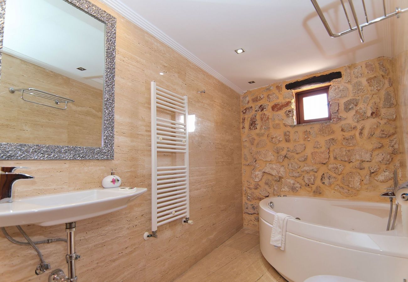Villa in Muro - Can Bassa 243 fantastic villa with private pool, terrace, barbecue and air conditioning