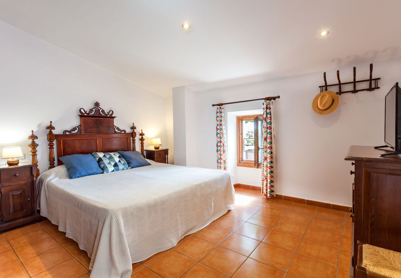 Country house in Santanyi - Ses Angoixes » country house for 10 people with privat tennis court  